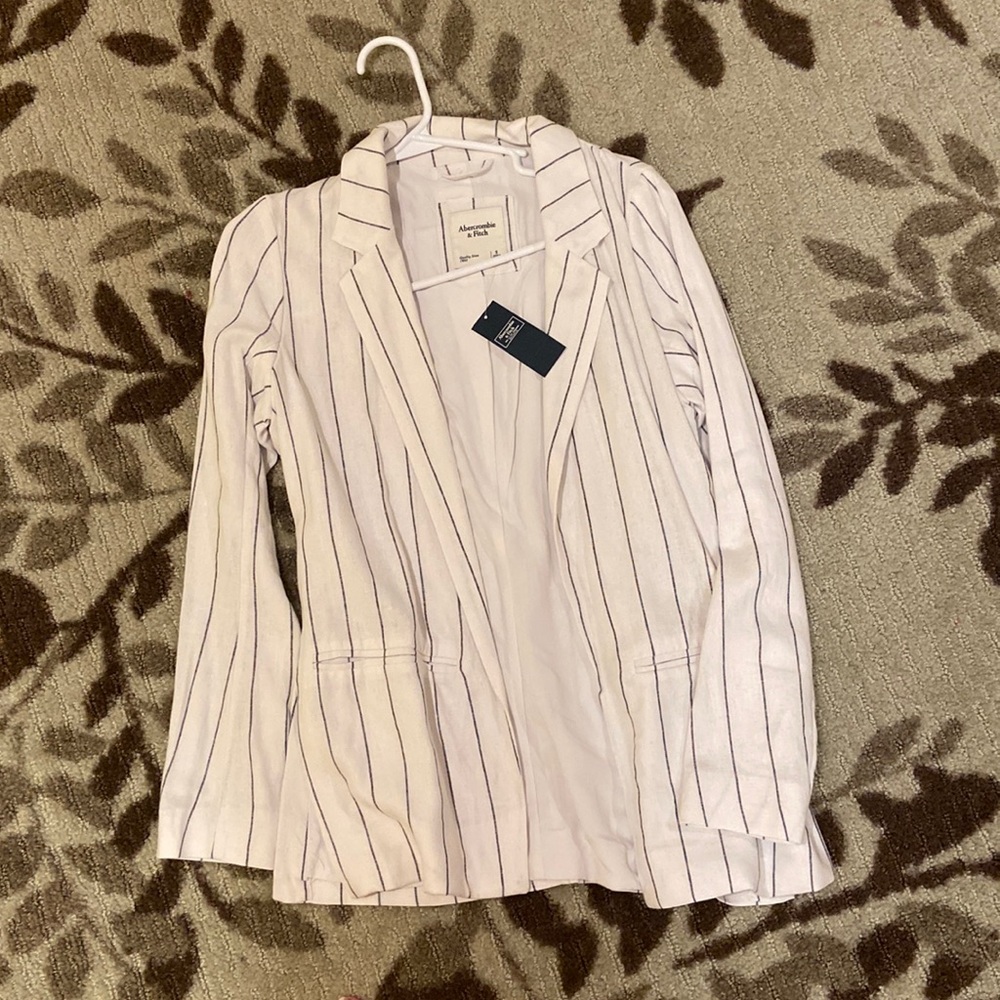 Abercrombie New